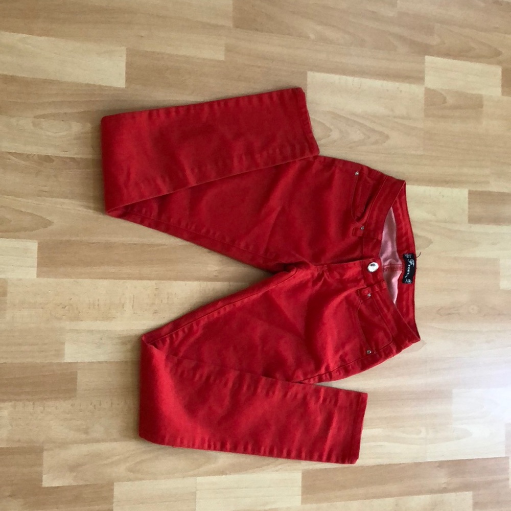 Red skinny jeans